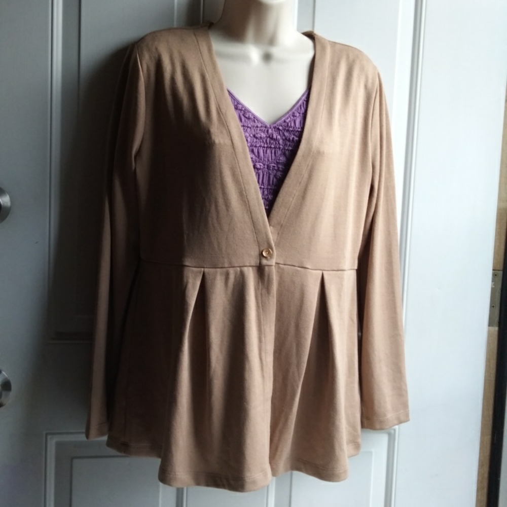 NWOT D & CO. DENIM & COMPANY CARDIGAN.